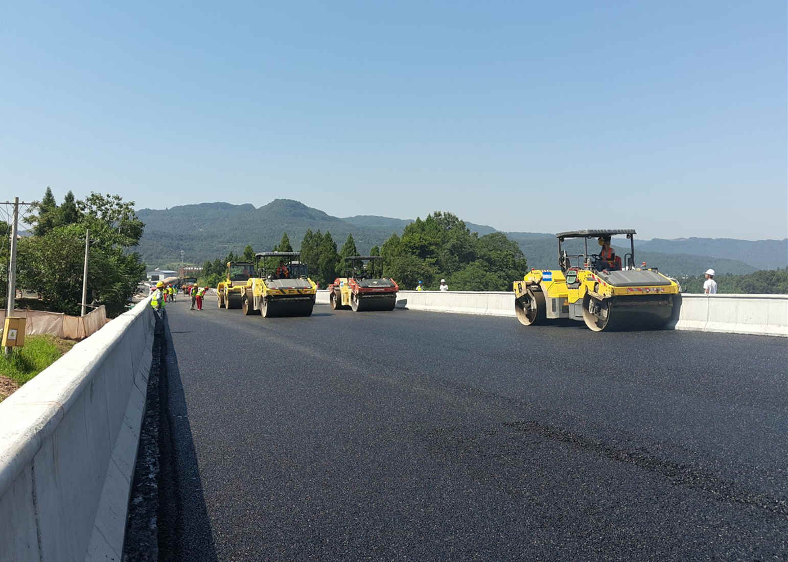 公路與路面工程 從施工到養護的全面解析